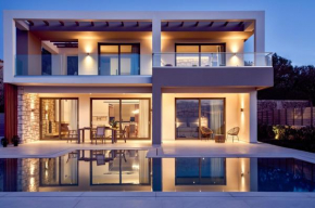 Villa Julieta 2 by Villa Plus